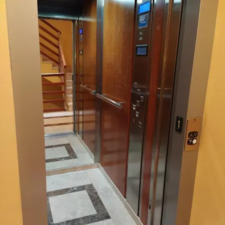 Piso Tesa Apartman *